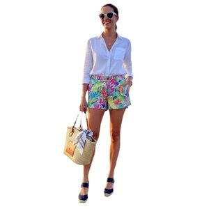Lilly Pulitzer Floral Tropical The Callahan Shorts Women’s Sz 4 Mid Rise Cotton